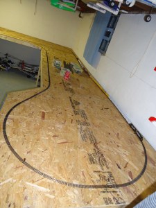 Train Layout - Bench 1 4-6-16