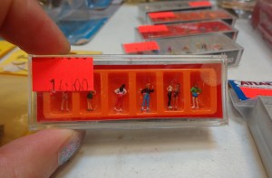 Train Show - N Scale People - 7-16-16