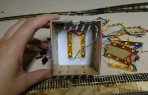 N Scale Structure - Lighting Apparatus in place 7-26-16