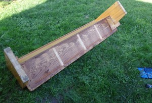 wreath-stand-bottom-of-pew