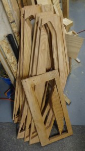 wreath-stand-scraps