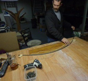 wreath-stand-bending-the-rod