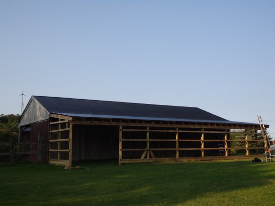 Barn 8