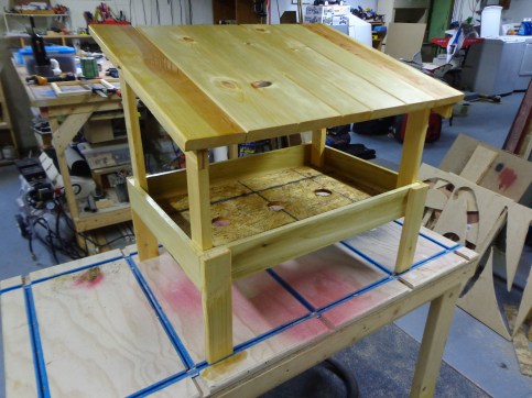 Platform Bird Feeder 2