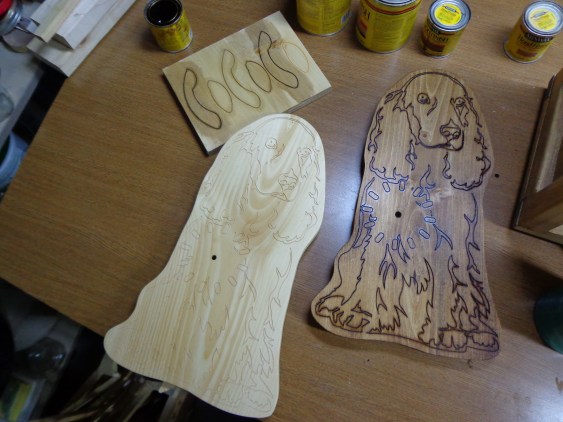 Dog Clock Stain Difference