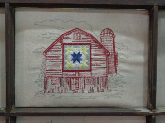 2019 Quilt Show Embroidered Barn