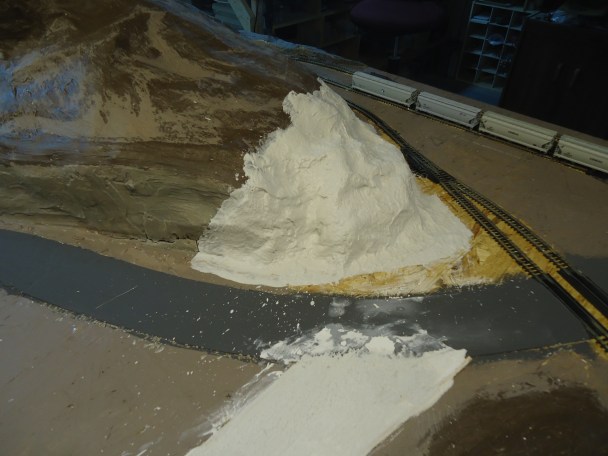 2020Layout- Rock Face 3