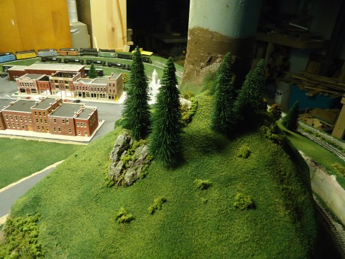 Dead Man's Curve Trees 16