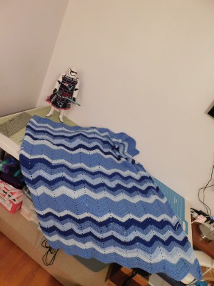 Project Linus Blanket #32 4-17-20 - A Yarny Tale