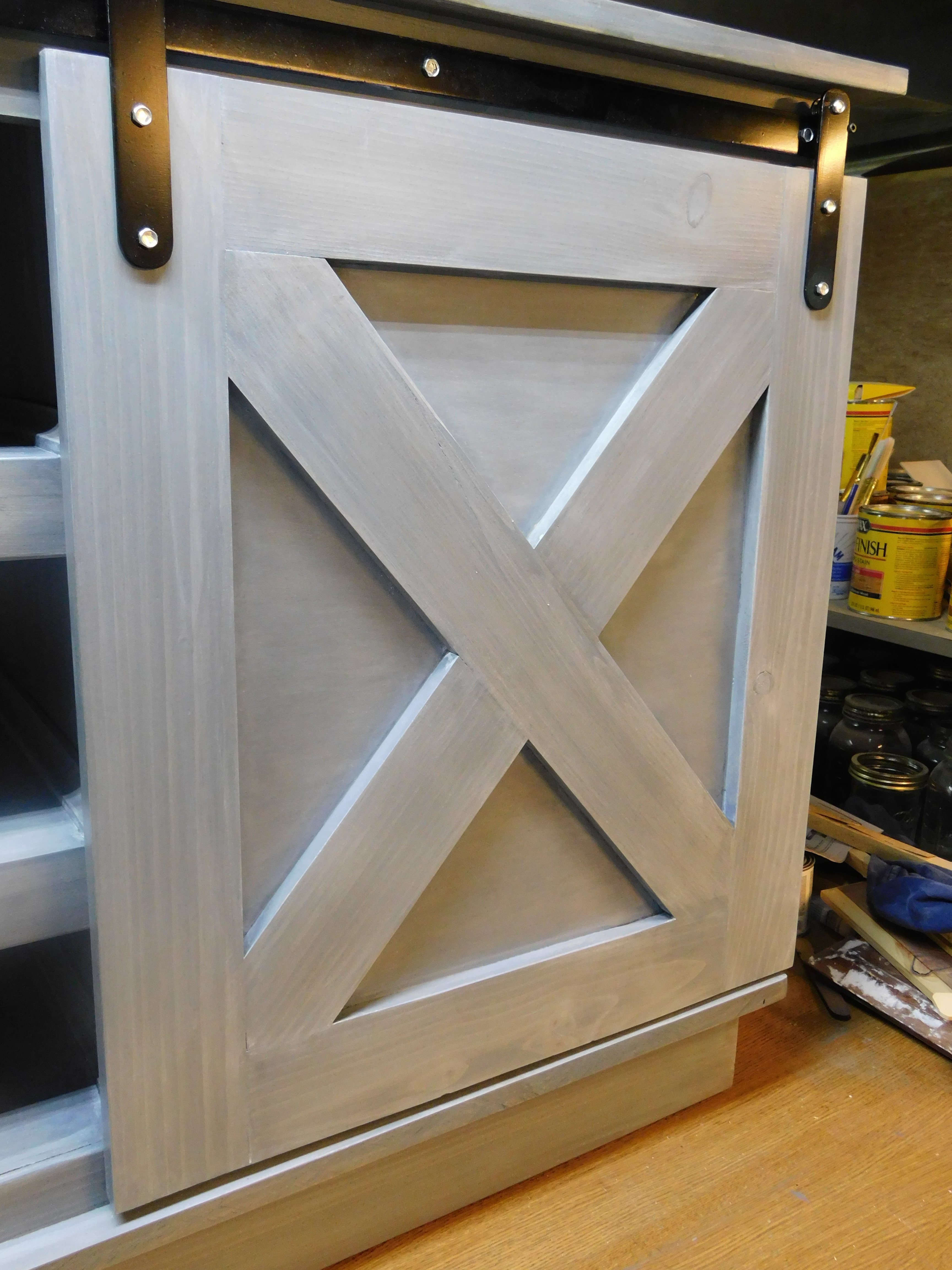 T-E TV Center Finished Door