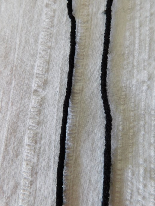 Mainstay Strand vs Red Heart Strand