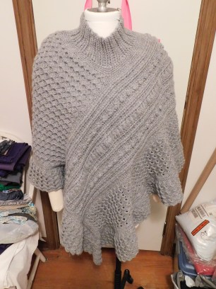 Solari Poncho Front
